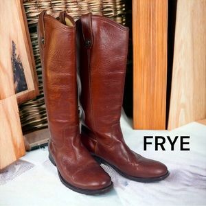 WOMENS FRYE BOOTS CLASSICS Size 9